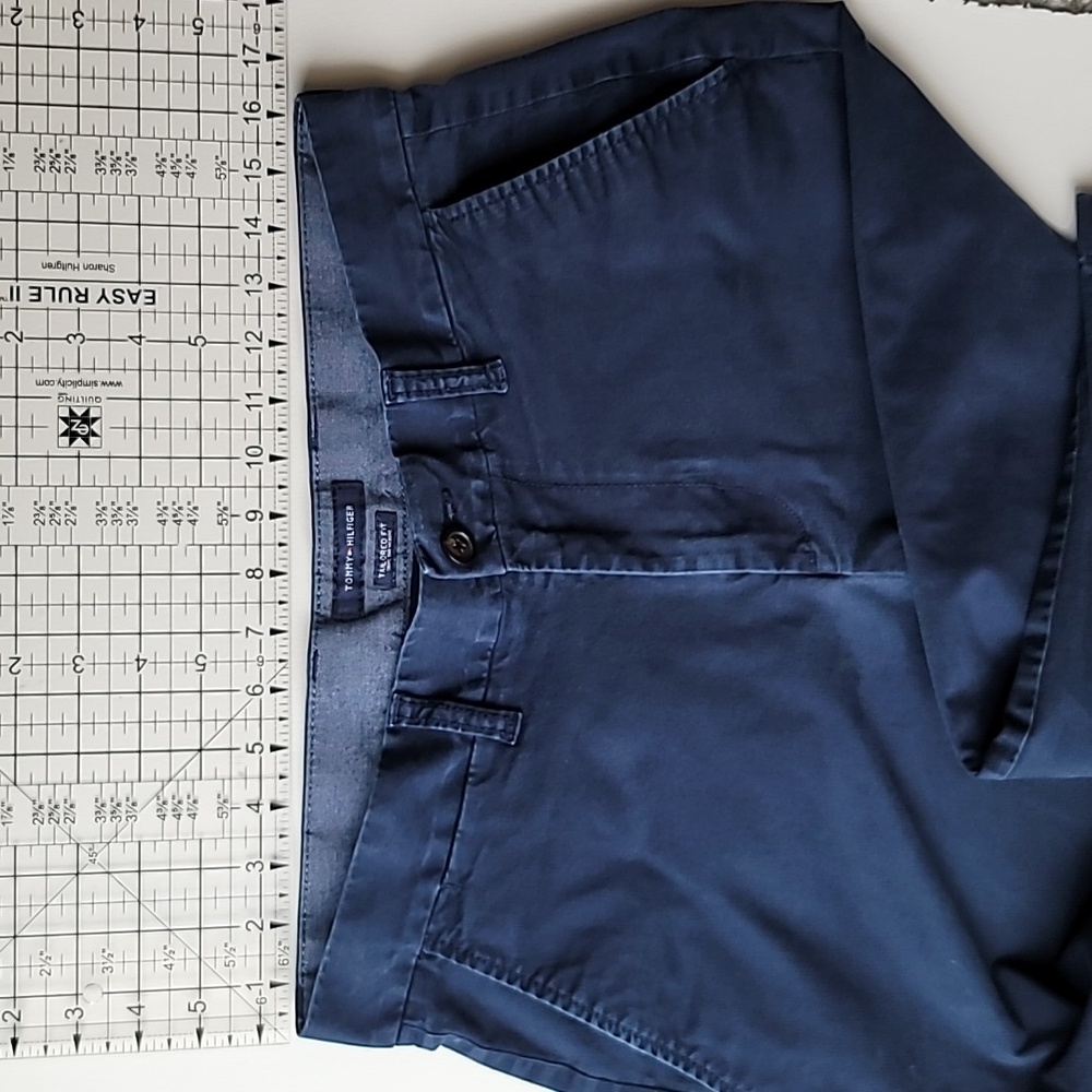 Mens' Tommy Hilfiger Tailored Fit Bleu Pants, Size 32x30 - Picture 7 of 8